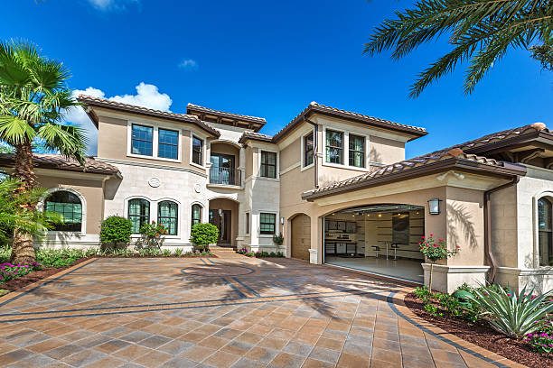 Best Professional Driveway Pavers  in Crystal Lawns, IL
